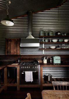 corregated tin roofing as kitchen backsplash | Corrugated Metal Sheet Metal Wall, Industrial Style Bathroom, Kitchen Backsplash Ideas, Casa Container, Shed Homes, Design Apartment, Corrugated Metal, Backsplash Ideas, Industrial Kitchen