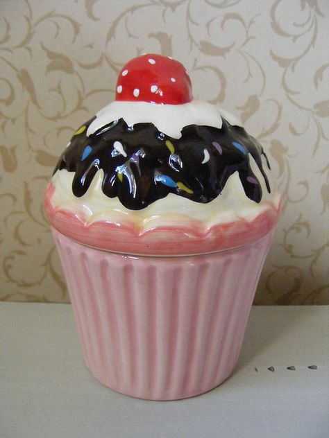 Cupcake Trinket Jar | Cupcake trinket jar with pink cup base… | Flickr Cupcake Pottery, Ceramic Cupcake, Cupcake Boutique, Cupcake In A Jar, Pink Cups, Chocolate Frosting, Clay Projects, Frosting, Sprinkles