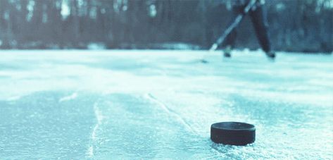 Hockey Gif, Pond Hockey, Mighty Ducks, Dallas Stars, Ice Ice Baby, Aesthetic Gif, Ice Hockey, Book Review, Ducks