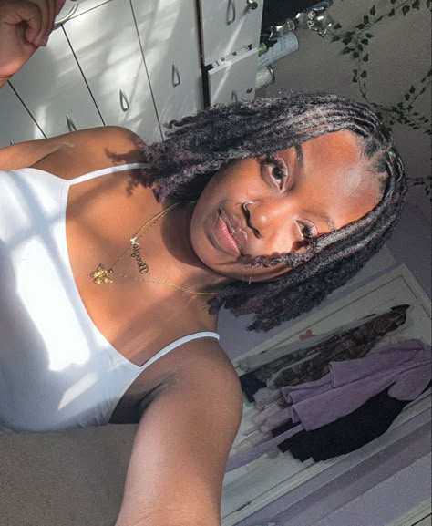 Locs No Edges, Locks On Black Women Natural Hair, Locs On Straight Hair, Locks On Black Women, Short Natural Locs, Black Locs Black Women, Very Short Locs, Black Girls With Locs, 4c Locs