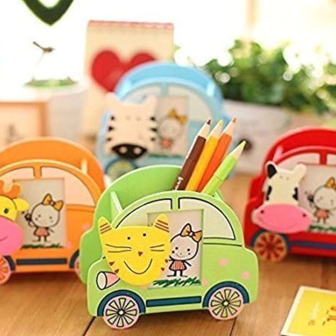 *Colorful Wooden Car Design Pen Stand with Photo Frame and Clip Return Gift Set* 🖼️kids Use For Return Gits Ideal size for pen holder 🖼️Wooden material Best Choice For Birthday Party return Gift Dimensions: 12 X 5 X 10 CM 🖼️The Colour and the design may vary. *Random designs & mix color* Price-85rs each moq-30 pcs Ship extra DM us for more information 🙂 #Returngifts #penstand #girlsparty #biethdayfavourbags #nonwovenbags #1styearbirthdaygifts #colouring #gifthampers #returngiftf... Birthday Giveaways For Kids, Birthday Party Return Gifts, Return Gifts Indian, Pencil Stand, Birthday Banner Background Hd, Return Gifts For Kids, Transportation Birthday Party, Birthday Return Gifts, Transportation Birthday