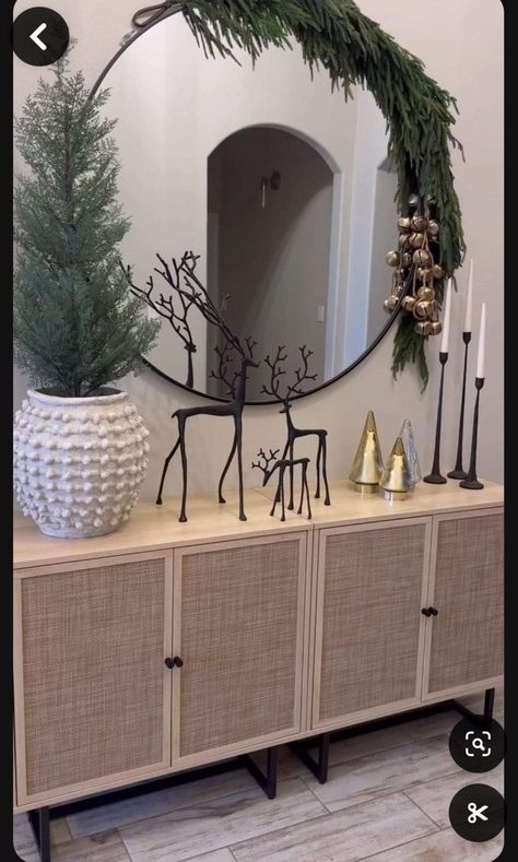 Christmas Decor Credenza, Entryway Cabinet Ideas, Entry Table Christmas Decor Ideas, Christmas Decor Entryway, Black Reindeer, Vstupná Hala, Christmas Entryway, Minimalist Christmas Decor, Neutral Christmas Decor