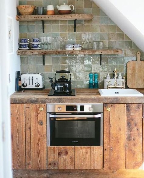 Rustic Kitchenette Ideas, Rustic Kitchenette, Cabin Kitchenette, Tiny Cabin Kitchen, Skoolie Ideas, Boho Cabin, Kitchenette Ideas, Artist Residence, Rent House