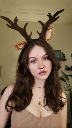 deer makeup, fawn makeup, halloween costume makeup, costumes, women costumes, cute makeup, costume for women, trend, trending, 2024 costume, ariana grande Fawn Makeup, Deer Makeup Tutorial, Makeup Halloween Costume, Halloween Costume Makeup, Deer Makeup, Lipstick Dark Red, Deer Costume, Best Costume, Women Costumes