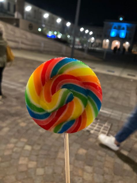 Lollipop Aesthetic, Chat Background, Large Lollipops, Rainbow Lollipops, Inktober 2024, Art Final, Sweet Like Candy, Candy Pop, Boba Tea