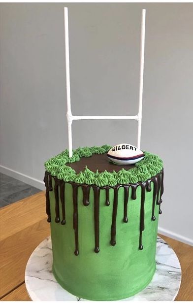 Nrl Themed Birthday Party, Rugby Themed Cakes, Rugby Cakes For Men, Rugby Cakes For Boys, Rugby Cake Ideas, Rugby Birthday Party, Rugby Birthday Cake, Rugby Cake, Rugby Party