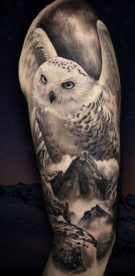 Snowy Owl Tattoo by Chris Telle Snow Owl Tattoo, Snowy Owl Tattoo, Hedwig Tattoo, White Owl Tattoo, Owl Tattoo Meaning, Barn Owl Tattoo, Voll Arm-tattoos, Berg Tattoo, Realistic Owl Tattoo