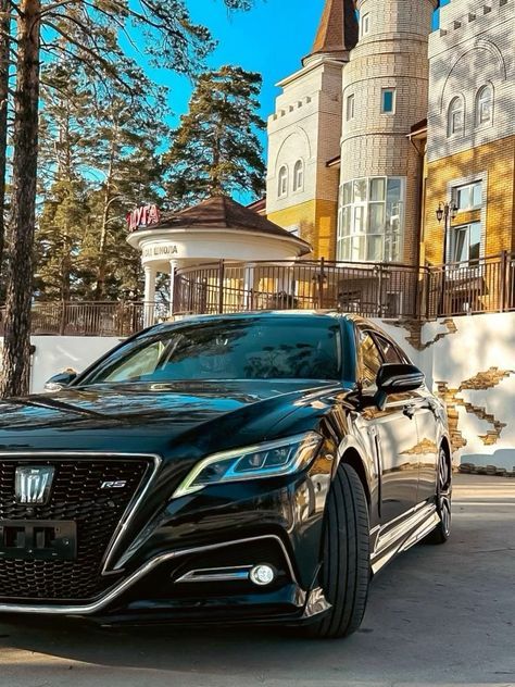 Hi My Friends If you feel boring so visit my website for entertaining Crown Toyota, Crown Aesthetic, Stance Cars, Toyota Crown, Rap Wallpaper, Civic Sedan, Lexus Cars, Nike Wallpaper, Driving Pictures