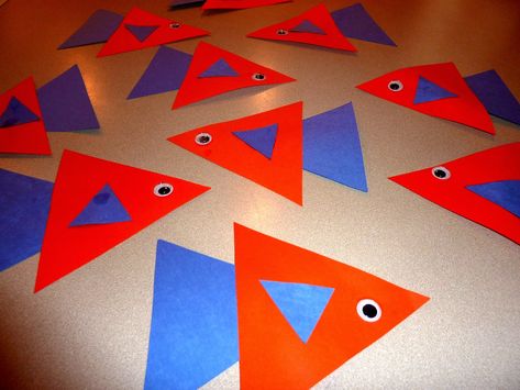 Triangle Fish Craft Preschool, Triangle Crafts For Preschoolers, Triangle Preschool Crafts, Triangle Art Preschool, Triangle Art For Toddlers, Triangle Activity For Preschool, Shape Art And Craft, Triangle Shape Activities For Preschool, Triangle Crafts For Toddlers