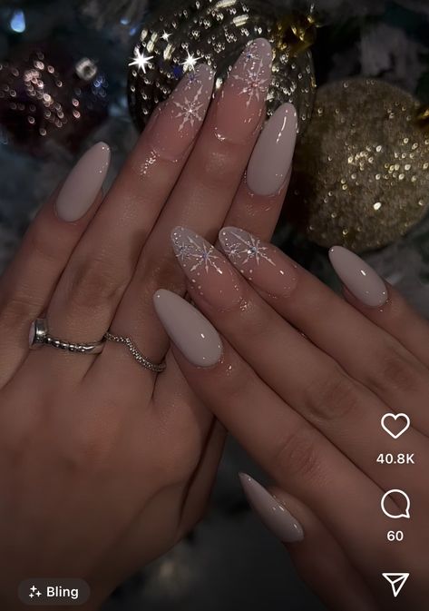 Christmas Nail Inspo, Nye Nails, Girl Streetwear, Nude Nail, Winter Nails Acrylic, Amazing Nails, Blush Nails, Classy Acrylic Nails, Pretty Gel Nails