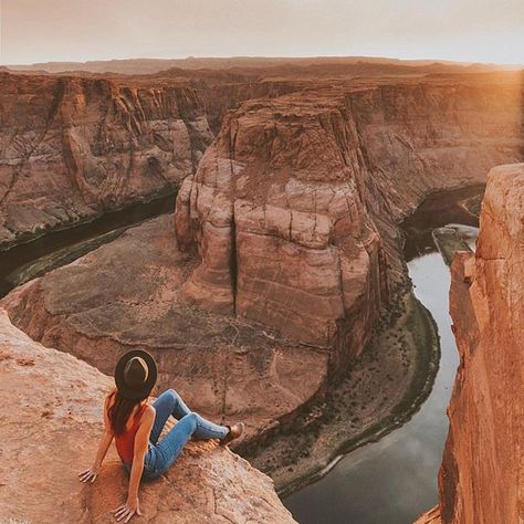 @mycolourfulworld_ is Not Lost in Page, Arizona #sheisnotlost #Regram via @sheisnotlost Grand Canyon Pictures, Girl Adventure, Road Trip Photography, Page Arizona, Adventure Girl, Arizona Road Trip, Travel Girl, Arizona Travel, Vegas Trip