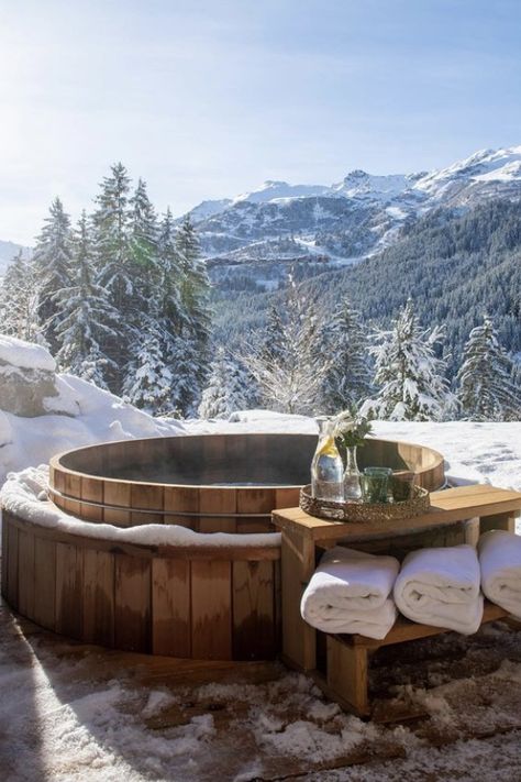 Winter Hot Tub, Wooden Balcony, Good Morning Happy Weekend, Cabin Hot Tub, Winter Coming, Panoramic Windows, Old World Elegance, Ski Cabin, Cabin Inspiration