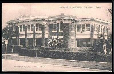 Alexander hosp terrell tx Terrell Texas, Old Farm Houses, Old Farm, Vintage Pictures