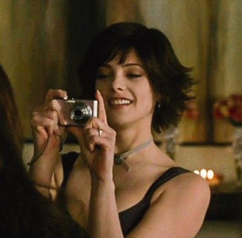 Alice Cullen Aesthetic, Alice Twilight, Twilight Film, Alice Cullen, Twilight Pictures, Ashley Greene, The Twilight Saga, Twilight Saga, Film Serie