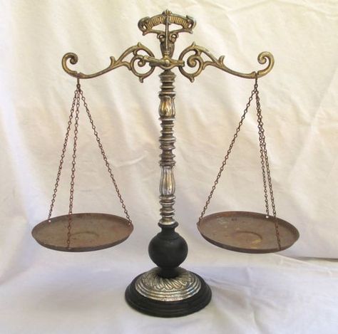 RESERVED FOR NEALE Vintage Scale of Justice por TREASUREandSUCH Balancing Scale, Scale Of Justice, Scale Tattoo, Balance Scale, Vintage Scale, Brass Wood, Weighing Scale, Wood Metal, Gotham