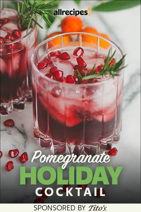 Christmas Cocktails With Pomegranate, Vodka Christmas Cocktails Holiday Drinks, Pomegranate Cocktails Recipes, Pomegranate Thanksgiving Drink, Christmas Pomegranate Cocktail, Pomegranate Rosemary Cocktail, Drinks With Pomegranate Seeds, Christmas Pomegranate Drink, Pomegranate Cocktail Recipes Vodka