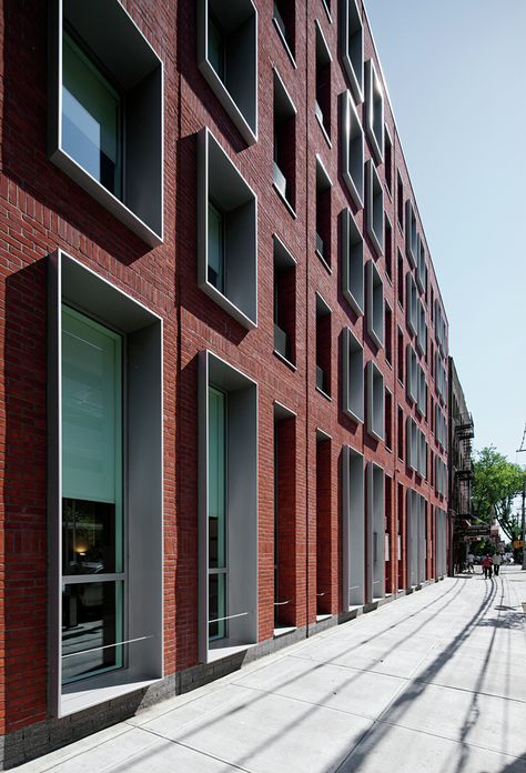 The Hegeman residence community by Cook + Fox, Brownsville, Brooklyn,NY, USA Blinds Bedroom, Farmhouse Blinds, Modern Window Treatments, Modern Blinds, Blinds Design, Outdoor Blinds, Brick Architecture, Brick Facade, Amazing Buildings