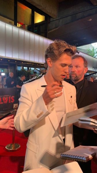 Blonde Elvis, Austin Elvis, Austin Butler Elvis, Elvis Movie, Elvis Movies, Jamie Campbell, Production Studio, Jamie Campbell Bower, Different Emotions