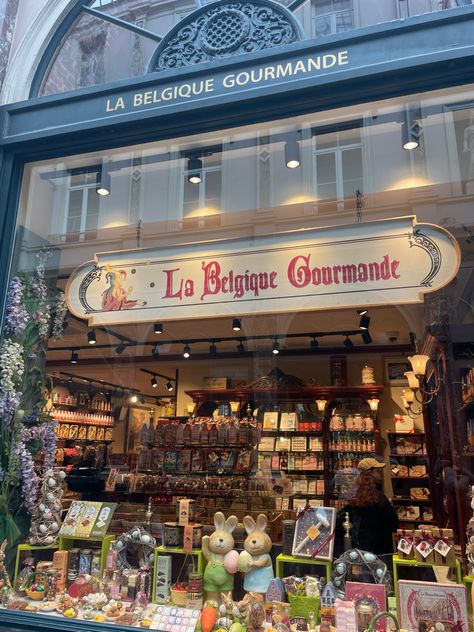 #europe #chocolate #belgium Brussels Belgium Aesthetic, Brussels Aesthetic, Belgium Aesthetic, Belgium Trip, Amsterdam Christmas, Ypres Belgium, Brussels Travel, Brugge Belgium, Belgium Chocolate