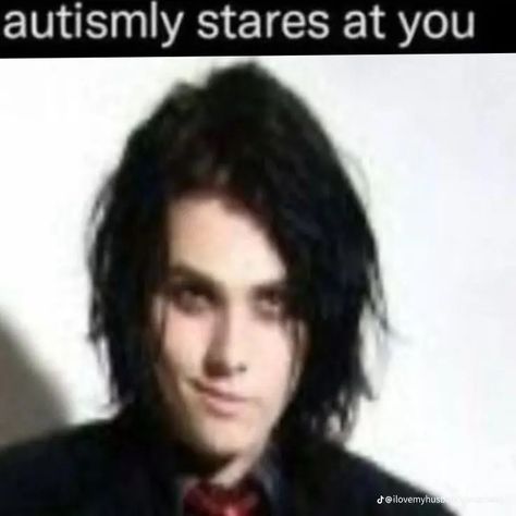 Funny Mcr Pictures, Mcr Reaction Pics, Gerard Way Memes Funny, Jared Core, Mcr Spider, Mcr Memes Funny, Gerard Way Funny, Gerard Way Pfp, Gerard Way Revenge