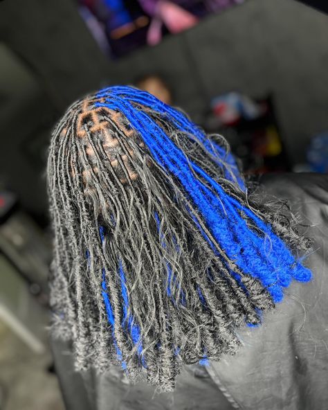 18” Soft Locs Style Into A Loc Knot Bob🥶💙 What are you waiting forrrrr ? Come Book You An Appointment 🩷 @kgskollections @kgskollections @kgskollections #kgskollections #knotlessbraids #knotlessboxbraids #knotlessbraidsatl #knotlessbraidsnyc #knotlessbobbraids #bohobob #atlhairstylist #atlbraider #atlhair #atlhairbraider #houston #houstonhairstylist #houstonhair #houstonnails #houstonstylist #757hairstylist #757braids #braids #braidstyles #braidideas #braidstylist #braiddesigns #locstyle... Loc Knot Bob, Soft Locs, Hair Braider, Bob Braids, Braid Designs, Loc Styles, Braid Styles, Box Braids, Locs