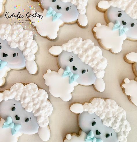 KEDULCE COOKIES 🍬 on Instagram: “It�’s a boy! Cute baby lamb for a baby shower. #lambcookies #sugarcookies #royalicingcookies” Sheep Baby Shower Ideas, Sheep Cookies Decorated, Lamb Cookies Decorated, Lamb Cookies Royal Icing, Baby Lamb Baby Shower Ideas, Lamb Themed Snacks, Lamb Sugar Cookies Decorated, Baby Shower Sheep Theme, Lamb Theme Cake