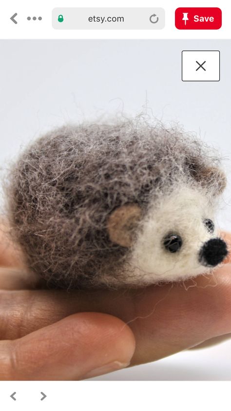 Needle Felted Hedgehog Tutorial, Needle Felted Dolphin, Needle Felt Elephant, Easy Felted Animals, Needle Felt Beginner, Felting Animals Easy, Easy Needle Felting Ideas For Beginners, Needle Felted Hedgehog, Felting Ideas Easy