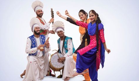 Namandeep Singh loves bhangra Whatsapp Status Punjabi, Punjabi Bhangra, Status Punjabi, People Dancing, Video Download, Free Stock Photos Image, Still Image, Rough Cut, Traditional Dresses