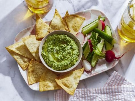 Get Edamame Dip Recipe from Food Network Mary Makes It Easy, Edamame Dip, Avocado Dip Recipe, Edamame Recipes, Tv Food, Vegetarian Appetizers, Trending Recipes, Healthy Comfort Food, Dip Recipe