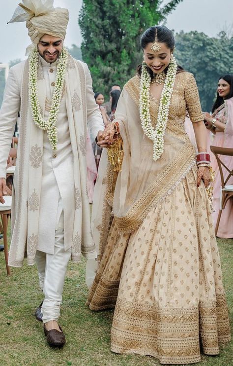 Bride And Groom Indian Wedding Outfit, Sabyasachi Bridal Lehenga, Groom Indian Wedding Outfits, Sabyasachi Lehenga Bridal, Sabyasachi Bridal, Insta Account, Sabyasachi Bride, Bride And Groom Outfits, Bridal Lehenga Designs