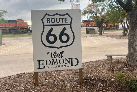 11 Best Things To Do In Edmond, Oklahoma Pelican Bay, Edmond Oklahoma, Southern Travel, Jazz Bar, Twisted Tree, Figurative Artwork, Outdoor Playground, Southern Living, Oklahoma City