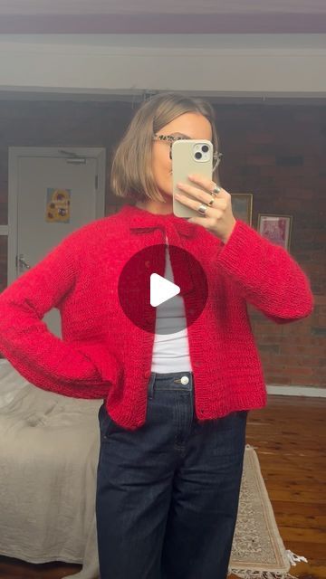 Juicy Luce on Instagram: "The hand-knit bow cardigan, made out of merino wool and matching mohair !! 🍎🍓🍒  The pattern was a self-drafted design, as I had a really clear idea of what I was looking for and couldn’t seem to find a pattern to match! I love doing the maths and planning before I start knitting a new design, my notebook is full of scrappy numbers and sketches heheheh  I’d LOVE to write a pattern for this one day, but I’m trying to be realistic and not promise patterns for everything I make 🤪 I am currently in my final year of uni and things are certainly starting to build up, so unfortunately econ is having to take a priority right now 😫🤪  Anyway… I’ve still got a lobster pattern to finish lol 🙈again uni deadlines meant this pattern fell down my to-do list🙈pls don’t hate Hand Knitted Cardigan, Crochet Mohair Cardigan, Mohair Crochet, Knit Cardigan Outfit, Bow Cardigan, Hand Knit Cardigan, My Notebook, Knit Bow, Knit Cardigan Pattern