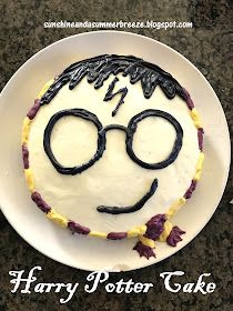 Sunshine and a Summer Breeze: Harry Potter Cake Easy Harry Potter Cake, Gateau Harry Potter, Harry Potter Birthday Cake, Harry Potter Bday, Harry Potter Theme Party, Harry Potter Food, Festa Harry Potter, Anniversaire Harry Potter, Harry Potter Birthday Party