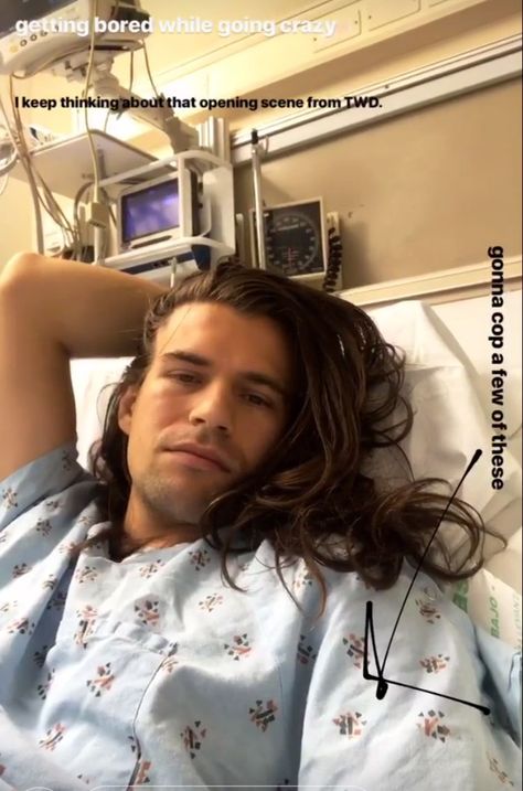 Musician Reid Perry from the Grammy-award winning country group The Band Perry has had an emergency appendectomy Band Perry, Country Music Lyrics Quotes, The Band Perry, Country Girl Problems, Country Song Quotes, Fake Smile Quotes, Country Bands, Lady Antebellum, Country Music Quotes