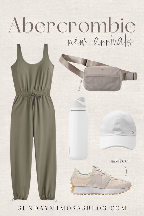 What to wear to the airport: The Best Airport Outfits for Summer Travel. Travel in style in this comfy jumpsuit and sneakers. More chic and comfy airport outfit ideas on Sunday Mimosas Blog.