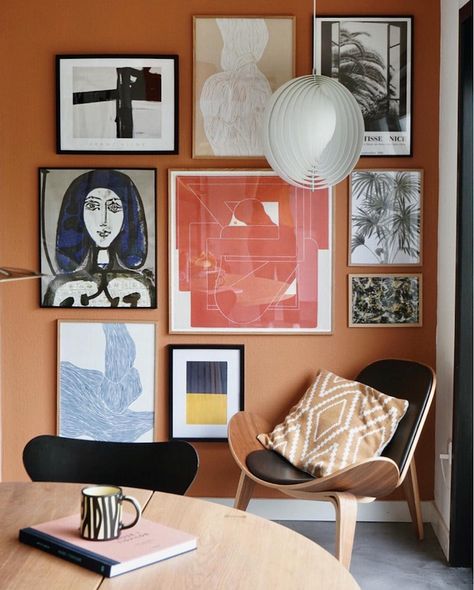 my scandinavian home: Before + After: A 1950's Danish Home gets A Fabulous Make-Over Inspiration Wall, A Living Room, Scandinavian Home, Art Gallery Wall, 인테리어 디자인, Wall Colors, Interior Inspiration, Home Deco, The Wall