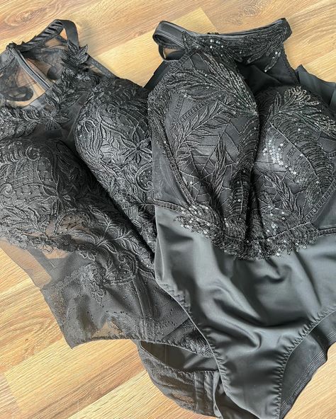 Two black bridal bodysuits were packed and shipped to Sandra from Austria! 🇦🇹 Scroll to see videos of each of them with the skirts: one with Italian silk satin, and the second one with a tulle overskirt. #customweddinggown #blackweddingdress #bodysuit #bespoketailoring Bridal Bodysuit, Tulle Overskirt, Custom Wedding Dresses, Custom Wedding Gown, Black Bridal, Bespoke Tailoring, Custom Wedding Dress, Black Wedding Dresses, See Videos