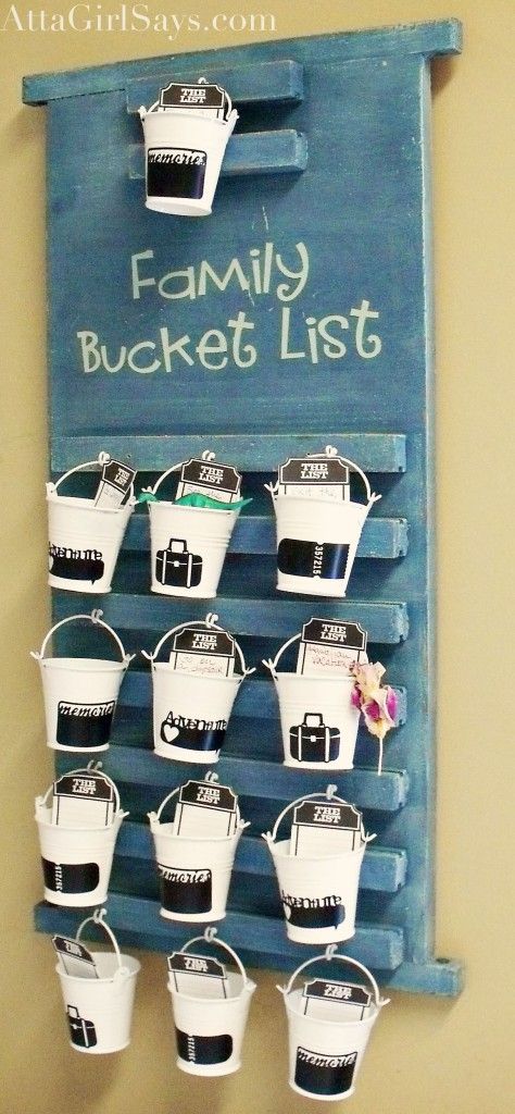 Make a 3D Family Bucket List Small Bucket Craft Ideas, Bucket Craft Ideas, Family Bucket List, Bucket Crafts, Metal Buckets, Painting Family, Bucket List Family, Crafts For Teens To Make, Metal Bucket