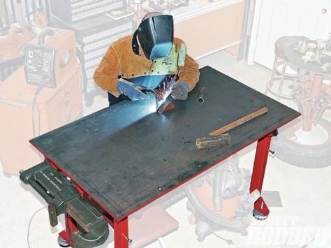 Check out these Tips for building a solid, extra-functional welding table using 1/2 inch steel - Street Rodder Magazine Welding Table Diy, Shielded Metal Arc Welding, Welding Tables, Street Rodder, Welding Cart, Diy Welding, Arc Welding, Welding Table, Metal Welding