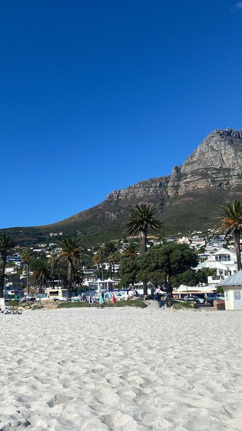 South Africa Vacation, Africa Vacation, Africa Do Sul, Scenery Pictures, Holiday Places, Cape Town South Africa, Travel Beach, City Aesthetic, Africa Travel