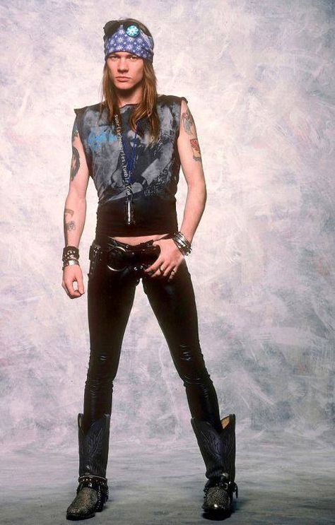 Axl Rose Rose Fashion Style, Axl Rose 80s, Rock Costume, Rose Costume, Axel Rose, Sweet Child O' Mine, Duff Mckagan, 80s Outfit, Axl Rose