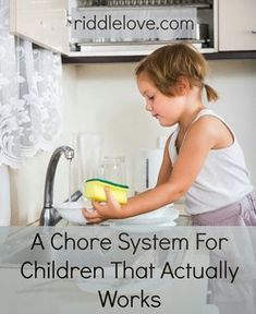 Kids Chore Charts, School Organization For Teens, Chores And Allowance, Age Appropriate Chores For Kids, Organization School, Chore System, Age Appropriate Chores, Chore Charts, How To Teach Kids