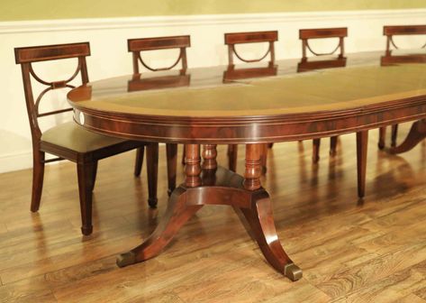 Neoclassic Design, Traditional Dining Room Furniture, 12 Seat Dining Table, Antique Dining Room Table, Narrow Dining Tables, Pedestal Dining Room Table, Antique Dining Rooms, Retro Kitchen Tables, Dining Room Suites