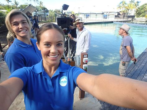 Mako Mermaids Behind The Scenes, Mako Mermaids Season 3, Allie Bertram, Mako Island Of Secrets, Friends Season 1, Mermaid Island, Camera Crew, Moon Pool, H2o Just Add Water