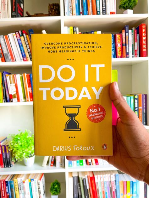 Library Mindset on Twitter: "If you lack focus, read these 10 books 1) https://t.co/kvj2nWPdLf" / Twitter Library Mindset, Books Recs, Self Improvement Books, Overcome Procrastination, Meaningful Things, Tbr Pile, Empowering Books, Healing Books, Best Self Help Books