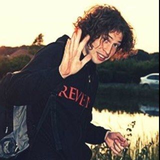 Ray Toro- I don't think he gets enough credit for his attractivness. Ray Toro, On Twitter, Twitter, Hair