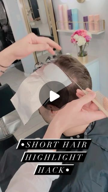 the tease on Instagram: "Short Hair Highlight Hack!⚡️#ReadTheTeaseREGRAM @kulthairbykolton 👇✨  If you ever struggle to highlight short hair while keeping really clean and organized sections, give this a shot!!!  When foiling, use hair wax on the outside of your finished foils to glue down your drops and then use the wax to create a sticky surface to place your next foil. Then use lightener on the inside of your foil to keep control of the hair you’re wanting to lighten.  #readthetease #hairstylistlife #hairhacks #hairstylisthacks #hairstylistproblems #shorthair" Cap Highlights Short Hair, Short Hair Foil Placement, Highlights Sectioning Hair, Highlight Cap Techniques, Highlighting Short Hair, Highlight Short Hair, Hairstylist Problems, Highlights For Men, Diy Highlights Hair