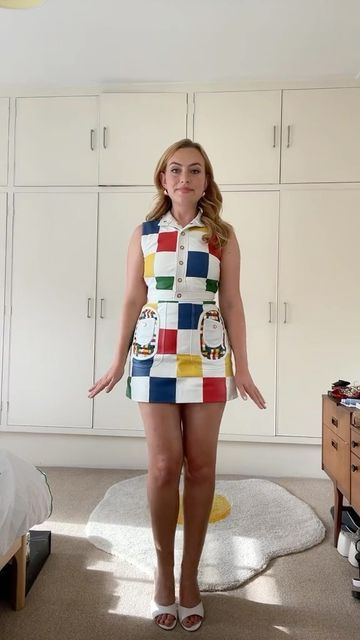 Amelia Dimoldenberg on Instagram: "Wore this outfit to a date and then I got stood up 🐔🍟 tbf it’s too good they would have passed out." Amelia Dimoldenberg Outfits, Colorful 90s Outfits, 60s Fashion Summer, Colored Shorts Outfits, Cool Modest Outfits, Colorful Outfits Summer, 00s Fashion Outfit, Amelia Dimoldenberg, Cottagecore Fits