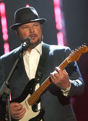 Christopher Cross ~ Loved his voice! Christopher Conn Askew, Sound Of Music Christopher Plummer, Christopher Plummer Sound Of Music, At Christopher Necklace, Christopher Cross, For You Song, Music Express, Texas History, Smooth Jazz