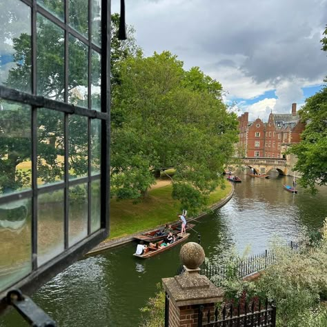 Trinity College Cambridge Aesthetic, Queens College Cambridge, Library Cambridge, Cambridge Architecture, Trinity College Cambridge, Cambridge Punting, Cambridge London, Cambridge Library, Fitzwilliam College Cambridge